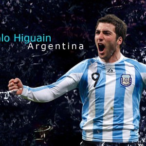 楚阿梅尼坦承位置偏好 揭秘阿隆索对其后腰角色的关键点拨